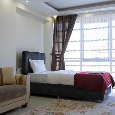 Cnr Otel Airport Istanbul Exterior photo